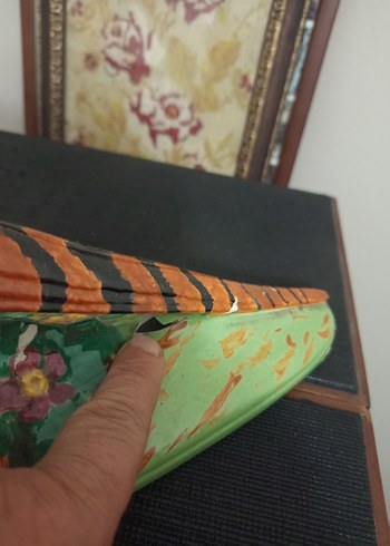 KIRIK KIRIK ÇATLAK VARDIR - Görsel 2