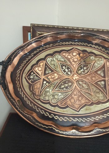 Kahverengi Nakışlı Geleneksel Tepsi - Görsel 5