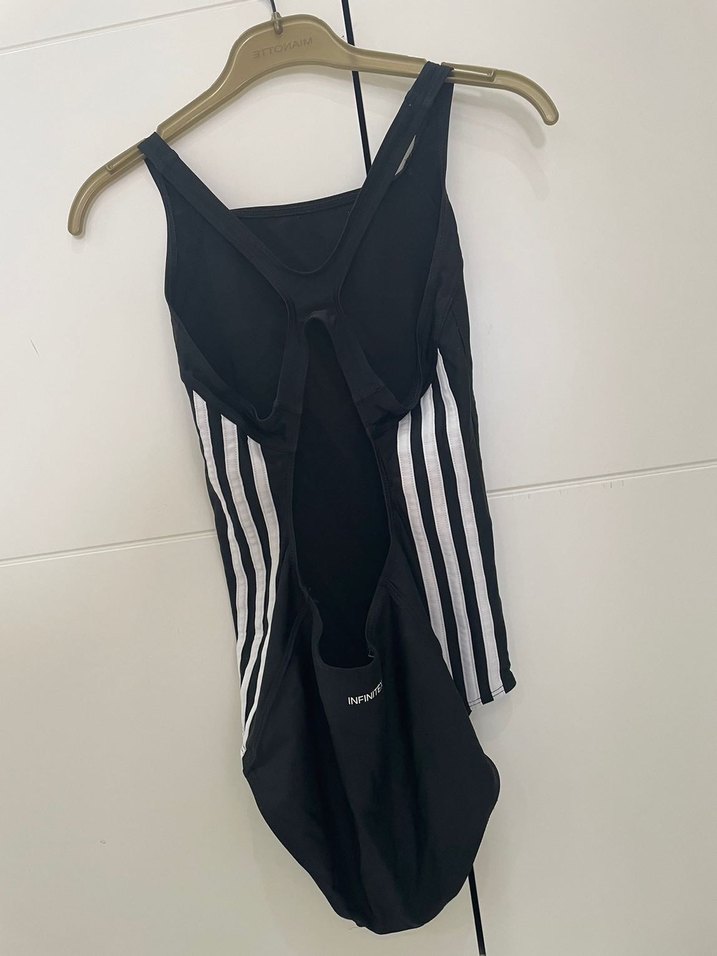 Siyah Adidas Kadın Spor Mayo - Görsel 2