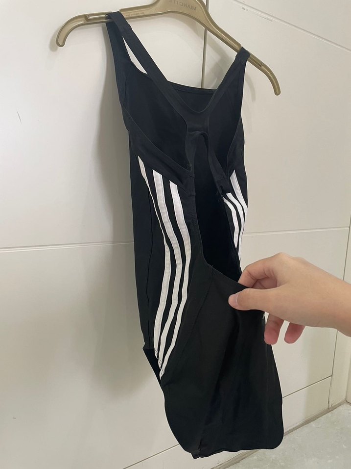 Siyah Adidas Kadın Spor Mayo - Görsel 4