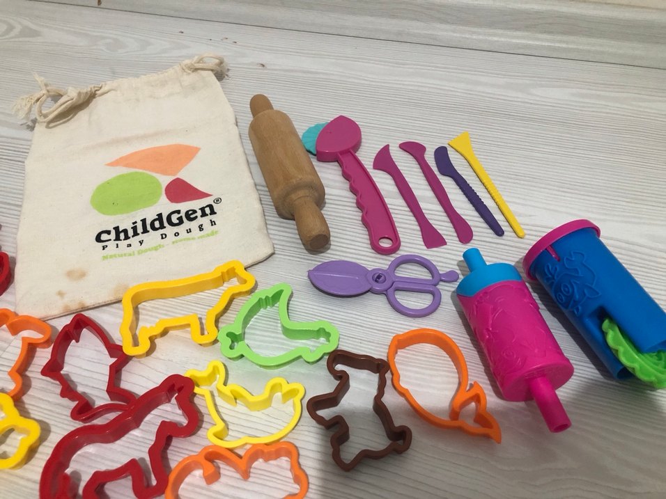 Renkli Hayvan Figürlü Oyun Hamuru Seti - Görsel 2