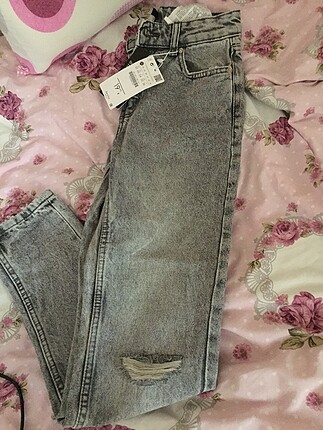 Mom jean bershka