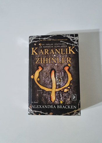 Karanlık Zihinler - Alexandra Bracken