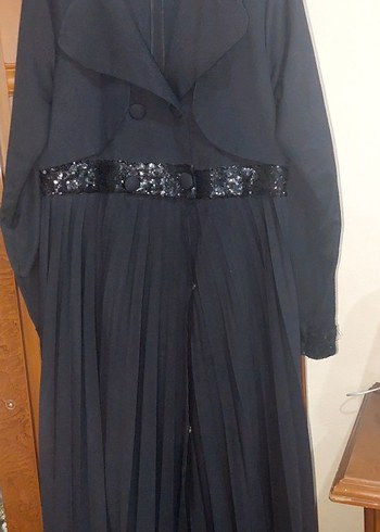 Siyah Uzun Pilili Gotik Kadın Kaban