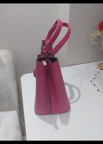 Diğer Pembe Deri Tokalı Kadın Çantası