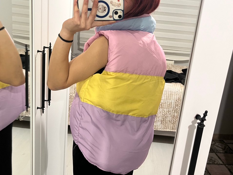 Renkli Bağcıklı Kadın Şişme Yelek - Görsel 5