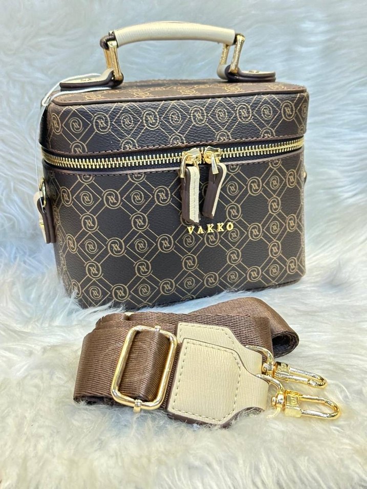 Makyaj çantası - Görsel 2