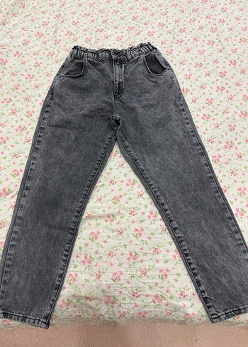 LCW 10-11 yaş kız çocuk kot pantalon 2-3 kez giyildi