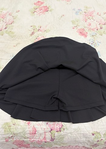 xl Beden Oysho içi şortlu Etek XL beden yeni hiç giyilmedi