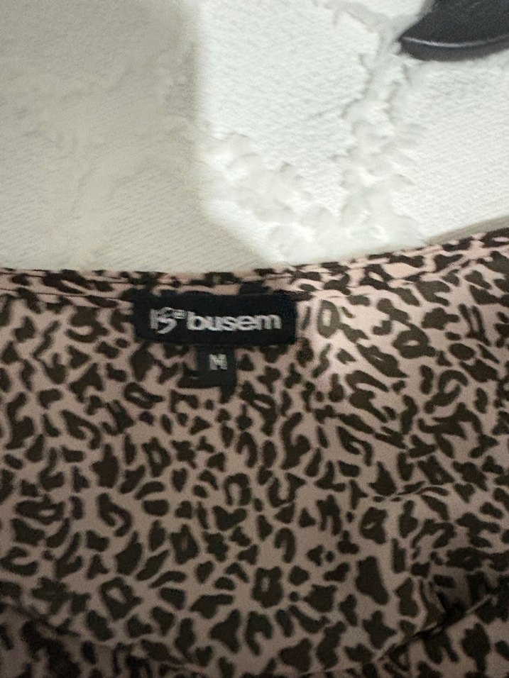 Leopar desenli bluz M beden. - Görsel 3
