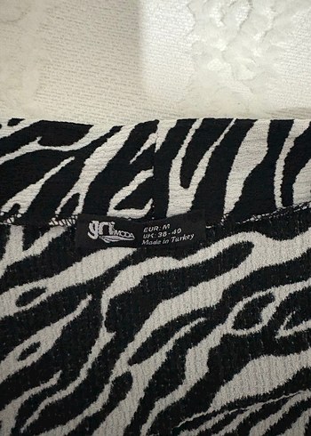 Pareo M beden. Uzun Siyah Beyaz Zebra Desenli - Görsel 3