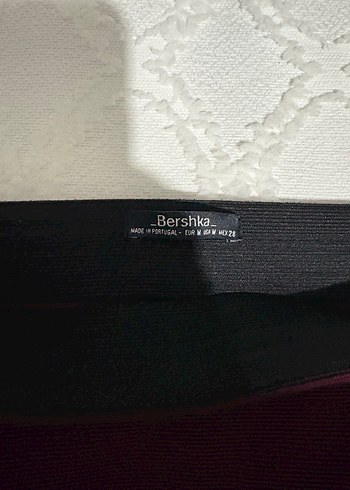 Bershka M beden likralı bordo renk etek - Görsel 3