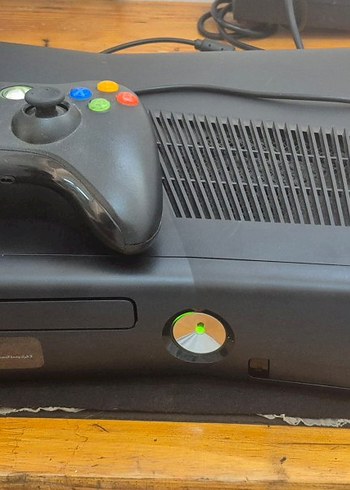 Xbox 360 Slim Jtaglı Oyun Yüklü.