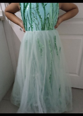 Yeşil Nakışlı Straplez Uzun Abiye Elbise - Görsel 3