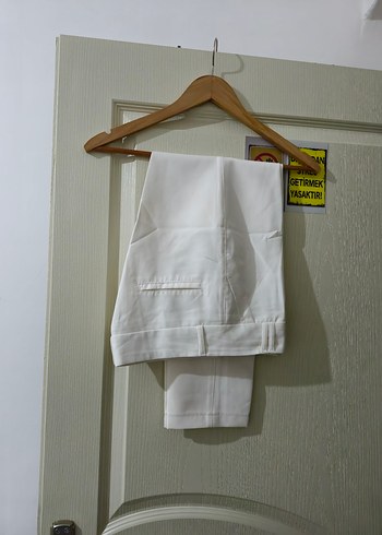 Beyaz Kadın Kumaş Pantolon (Düşük bel)