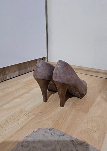 Bej/Vizon Süet Topuklu Kadın Ayakkabı - Görsel 3