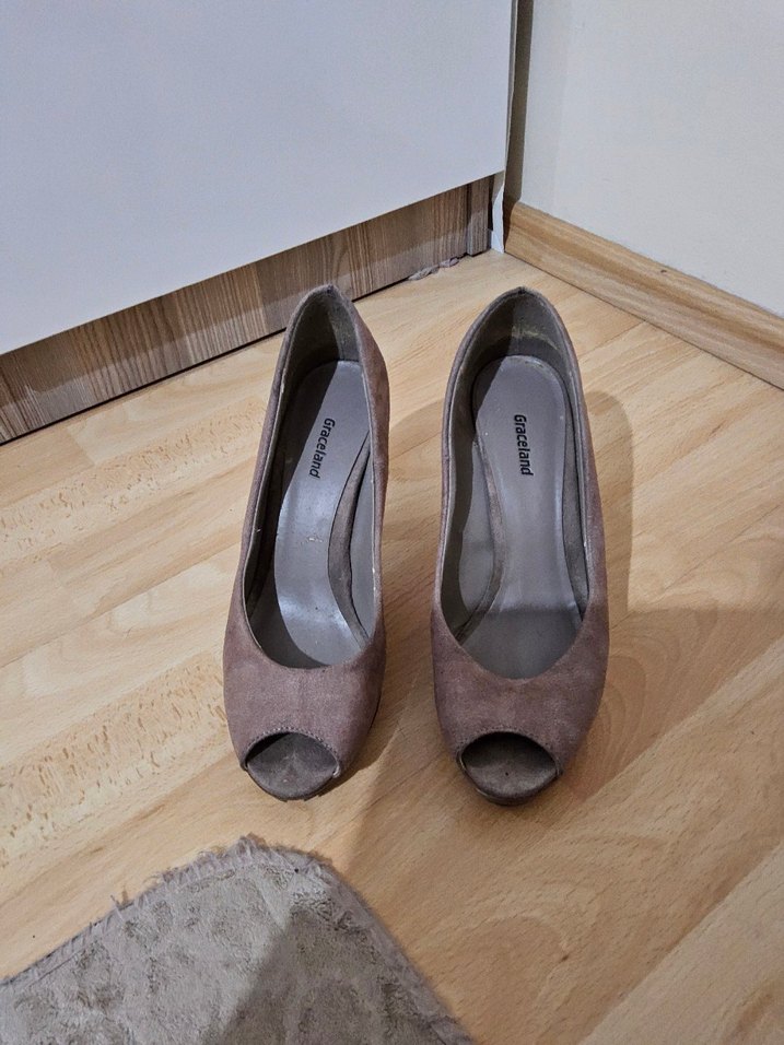 Bej/Vizon Süet Topuklu Kadın Ayakkabı - Görsel 2