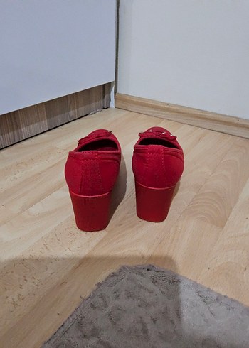 Kırmızı Kadın Dolgu Topuklu Kumaş Babet Ayakkabı - Görsel 4