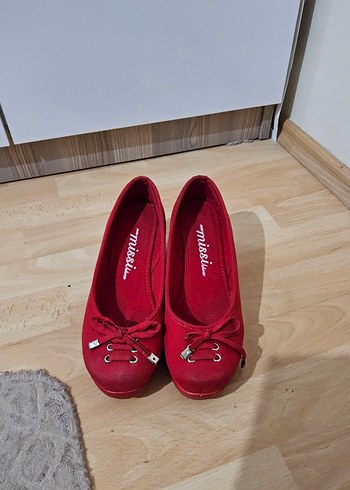 Kırmızı Kadın Dolgu Topuklu Kumaş Babet Ayakkabı - Görsel 2