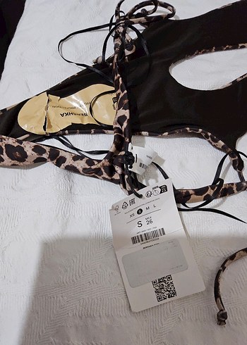 Bershka Zürafa Desen Mayo - Görsel 4