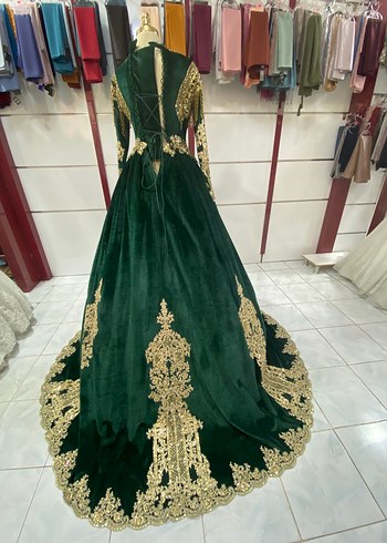 Henna Gelinlik SATILIK yeşil işlemeli arkası ayarlanabilir Bindallı