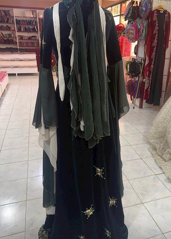 SATILIK Boncuk İşlemeli Uzun Tesettür Yeşil Kadın Bindallı - Görsel 3