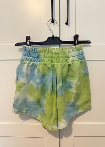 Yeşil Batik Desenli Mini Şort - Görsel 2