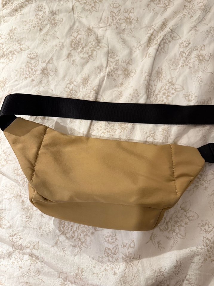 Bel Çantası - Görsel 2