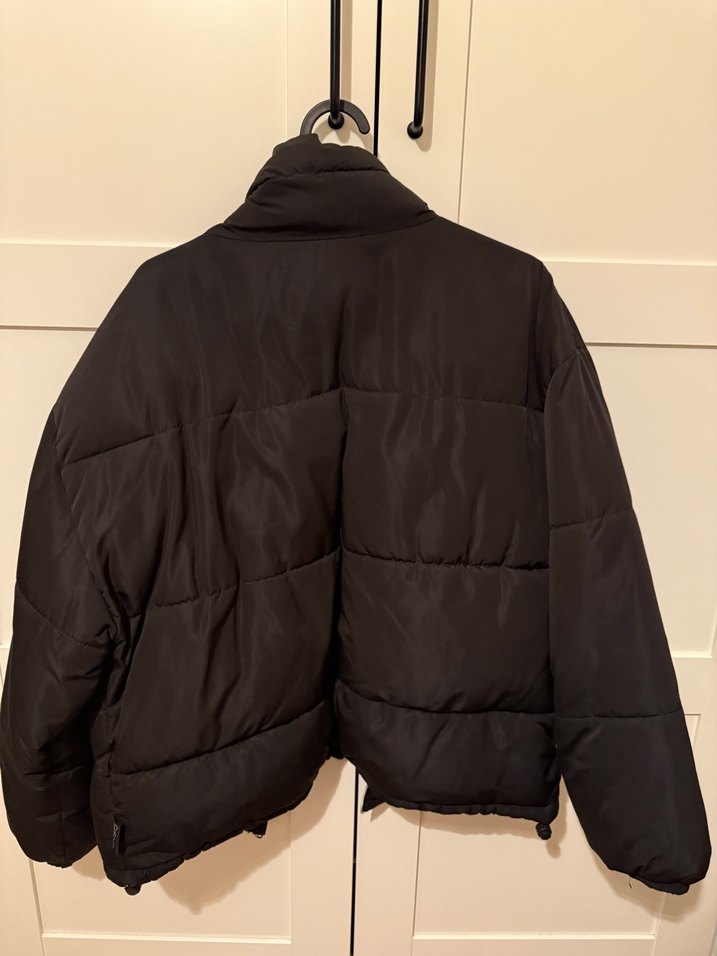 Siyah Kadın Kışlık Mont - Görsel 2