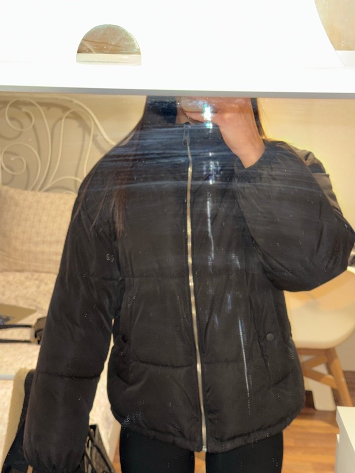 Siyah Kadın Kışlık Mont - Görsel 4