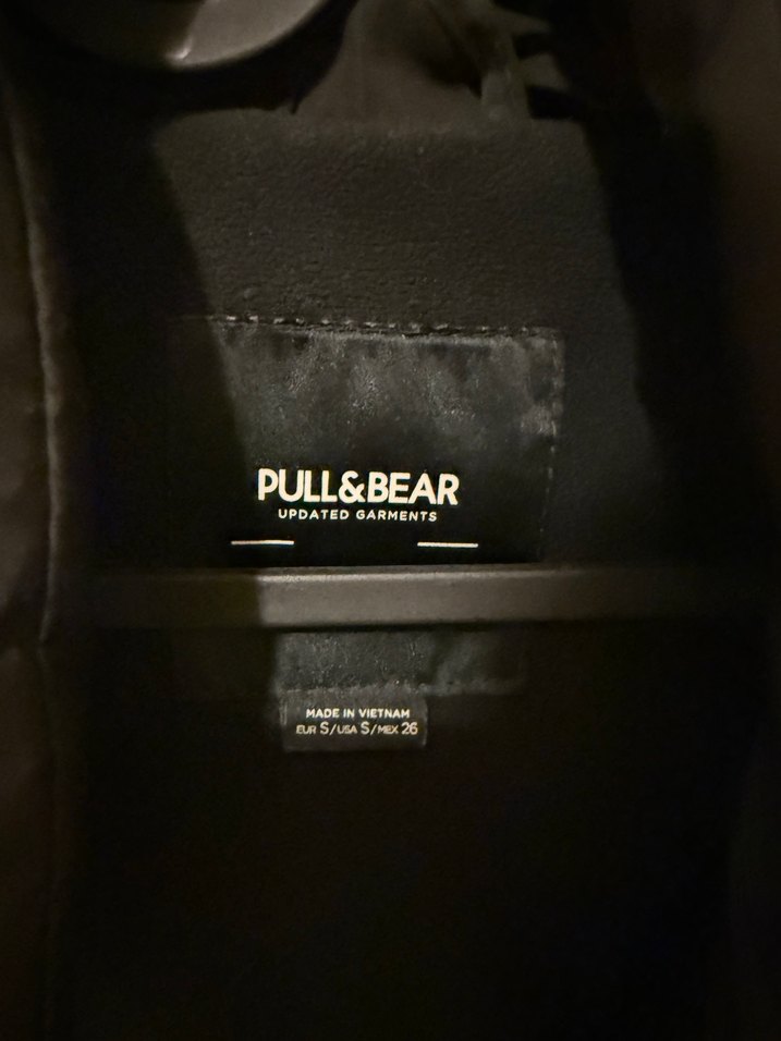 Siyah Kadın Kışlık Mont - Görsel 3