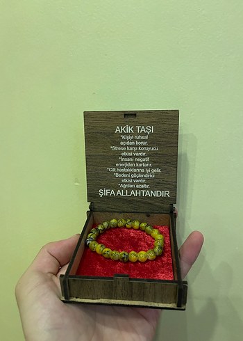 Doğal taş bileklikler