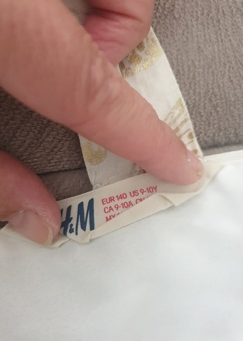 9 Yaş Beden Kız Çocuk krem yaldızlı Pilili Elbise