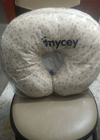 Çiçek Desenli Bej Emzirme ve Hamilelik Yastığı - Görsel 4