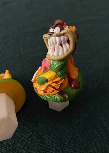 Winnie the Pooh (Lisanssız) ve Tazmanya Canavarı (Lisanslı) - Görsel 4