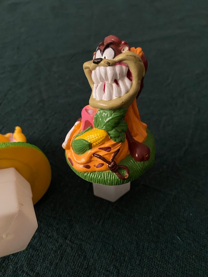 Winnie the Pooh (Lisanssız) ve Tazmanya Canavarı (Lisanslı) - Görsel 4