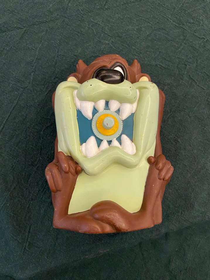 Warner Bros Lisanslı 1997 yılından Tazmanya Canavarı Kumbara - Görsel 2