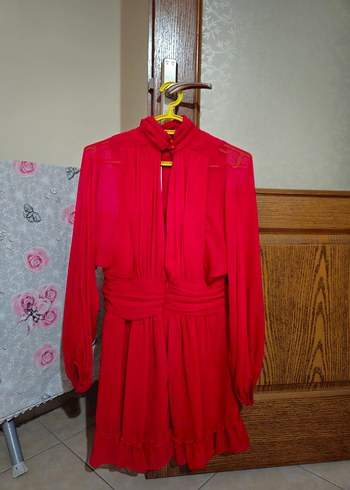 Dik yakalı tam kalıp şifon elbise - kırmızı - Görsel 9