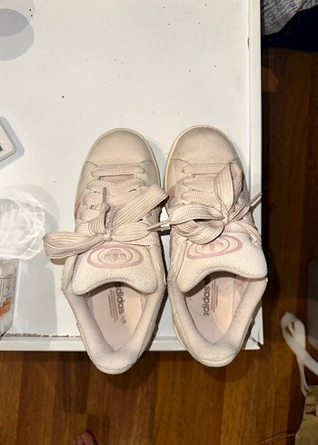 38,5 Beden Kadın Bağcıklı Spor Ayakkabı Lansman Rengi Pastel Pembe Orjinal