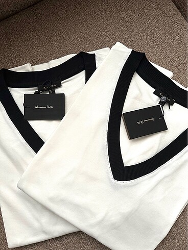 Massimo dutta Tshirt