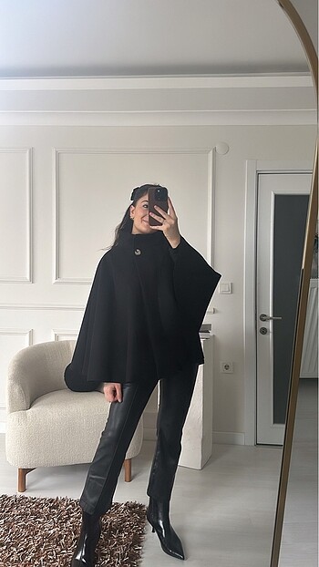 Massimo Dutti Siyah pelerin / panço