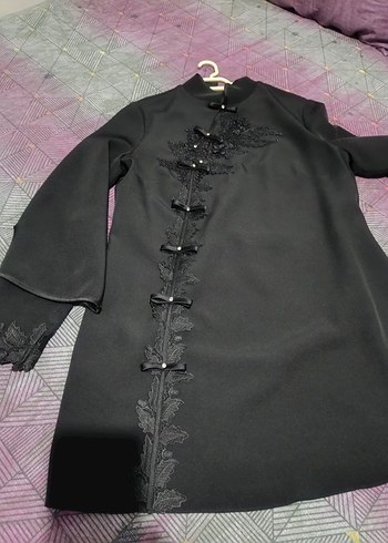 Uzun Kollu Siyah Gotik Nakışlı Kadın Elbisesi - Görsel 3