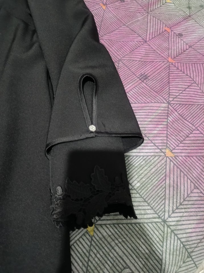 Uzun Kollu Siyah Gotik Nakışlı Kadın Elbisesi - Görsel 4