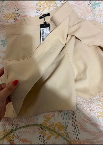 Bej Mini Pilili Kadın Etek - Görsel 4