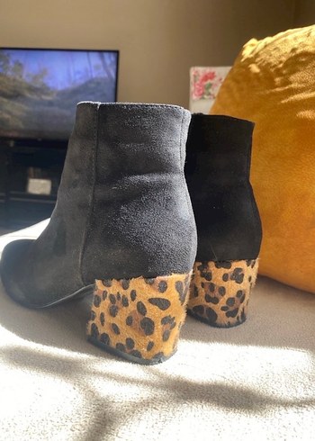 Kahverengi Leopar Topuklu Süet Kadın Bot - Görsel 3