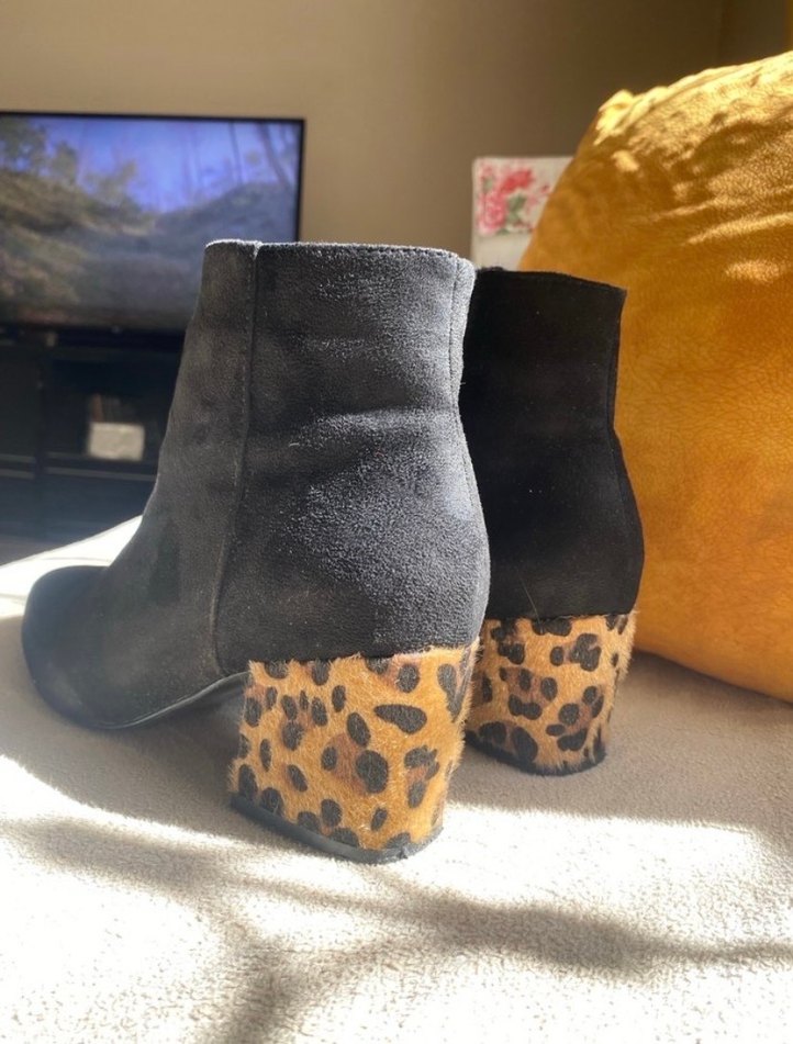 Kahverengi Leopar Topuklu Süet Kadın Bot - Görsel 3