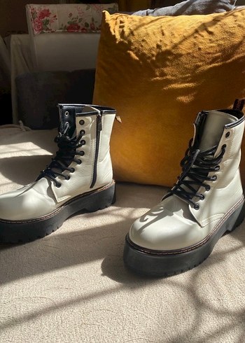 Gri Deri Kadın Platform Botları - Görsel 5