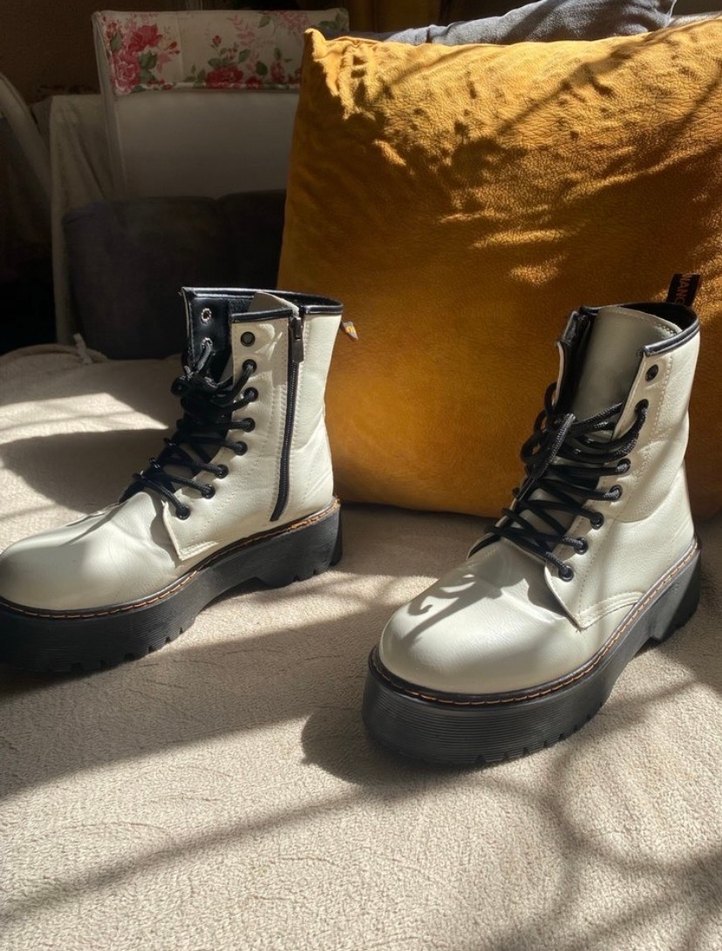 Gri Deri Kadın Platform Botları - Görsel 5