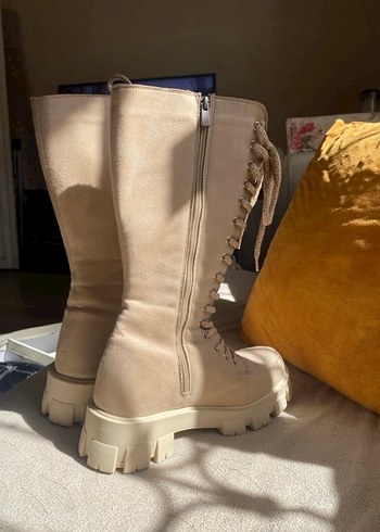 Bej Süet Yüksek Topuklu Kadın Çizme - Görsel 5