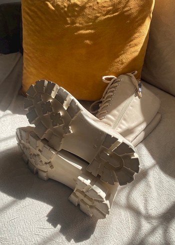 Bej Süet Yüksek Topuklu Kadın Çizme - Görsel 6